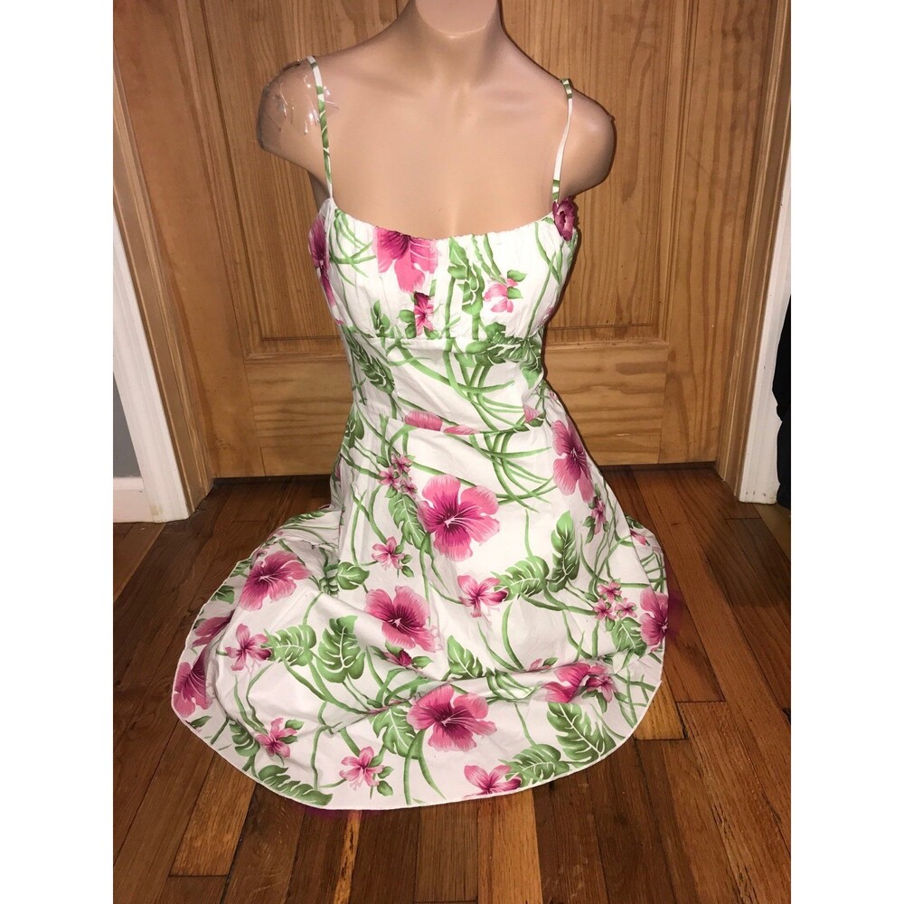 Hawaiian floral print dress